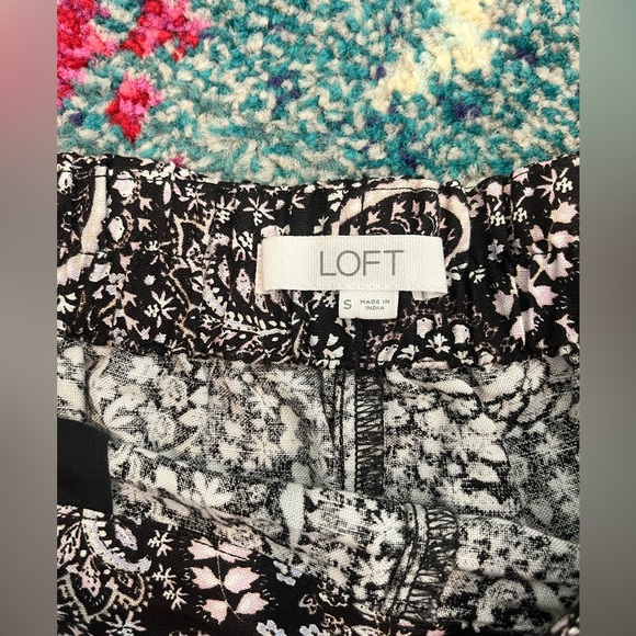 Loft linen shorts - Size Small - Picture 6 of 6